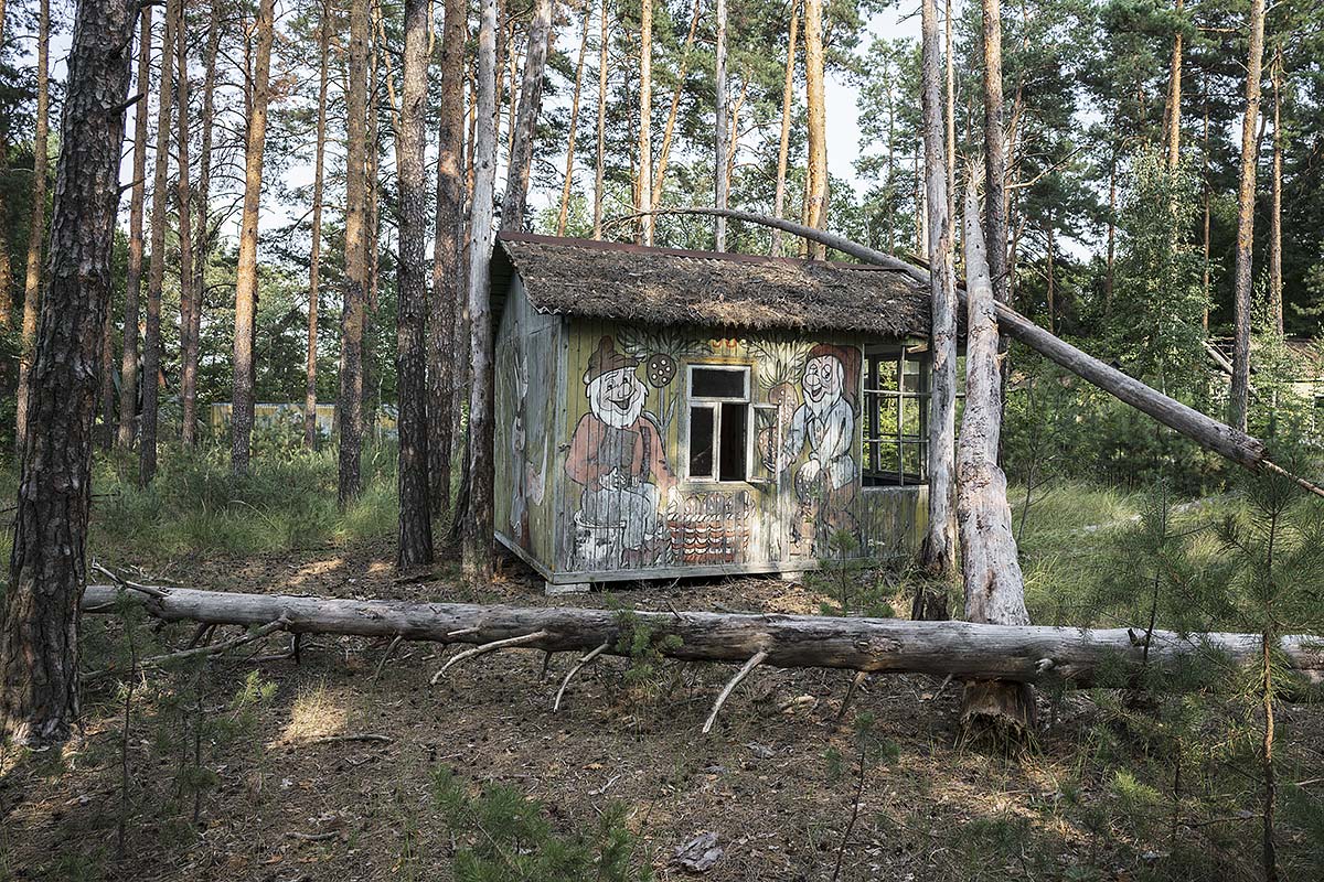 it was a pleasure #92, ukraine, 2017 (summer camp with 80 wooden houses near pripyat abandoned after the chernobyl desaster)