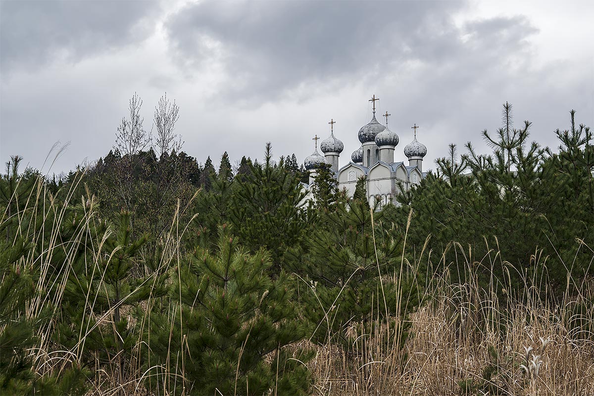 .日本 meets Россия, faithless #48, japan, 2014 (fake church in aband. russian village theme park)
