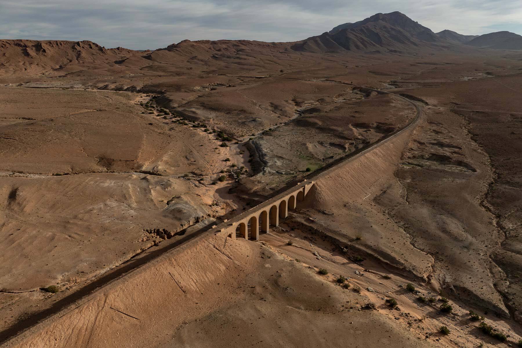 desert dreaming, lost track #89, morocco, 2025 (the transsahara railway was a french colonial project to connect the railways from algeria with the niger river/timbuktu. only the first 300km in algeria and morocco were finished)